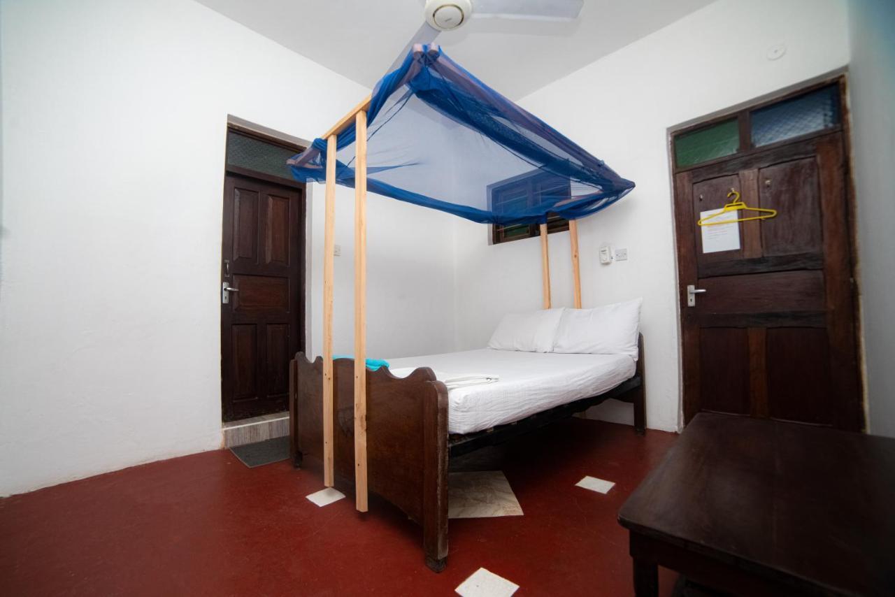 Flamingo Guest House Znz Zanzibar Екстериор снимка