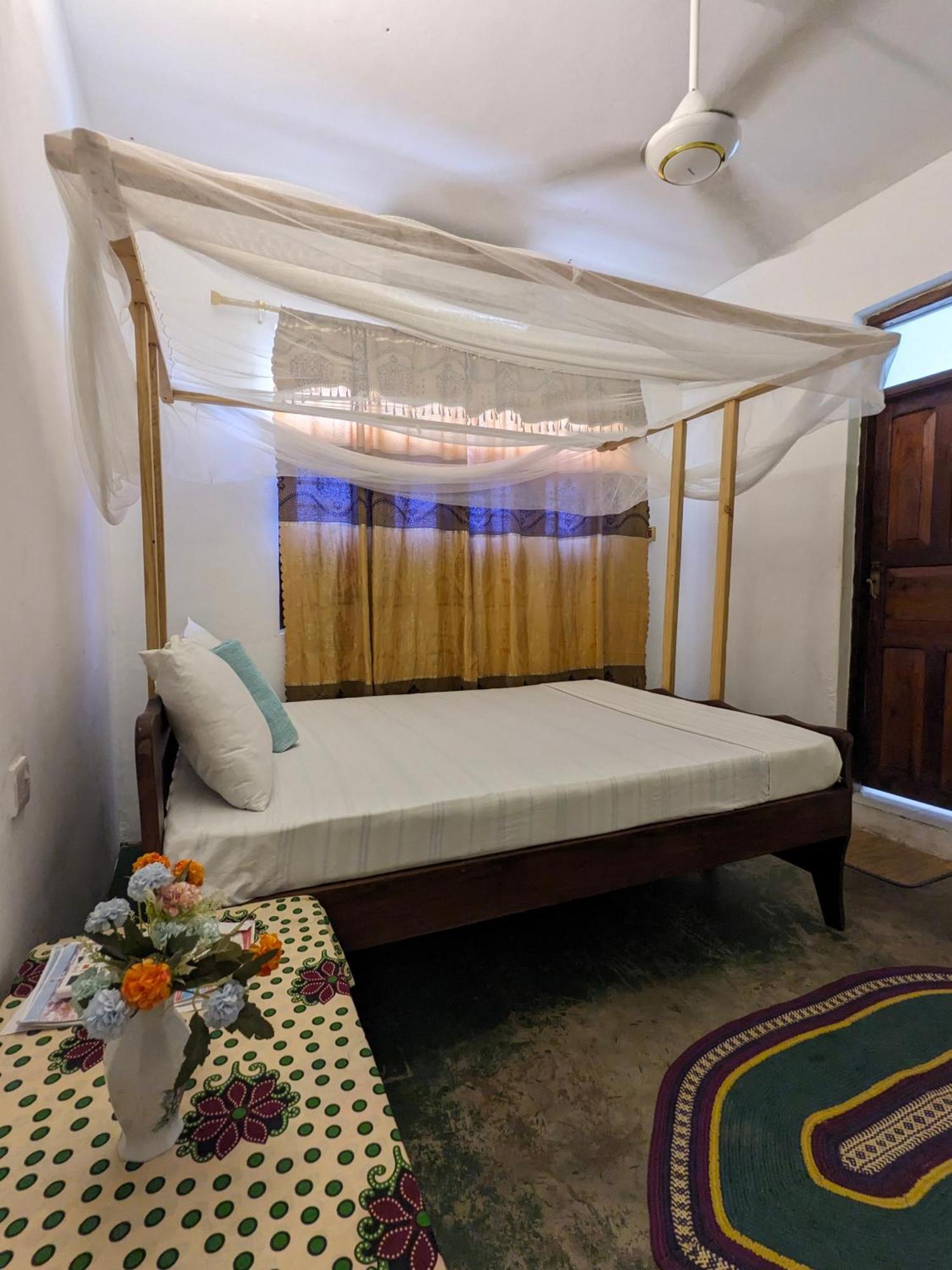 Flamingo Guest House Znz Zanzibar Екстериор снимка