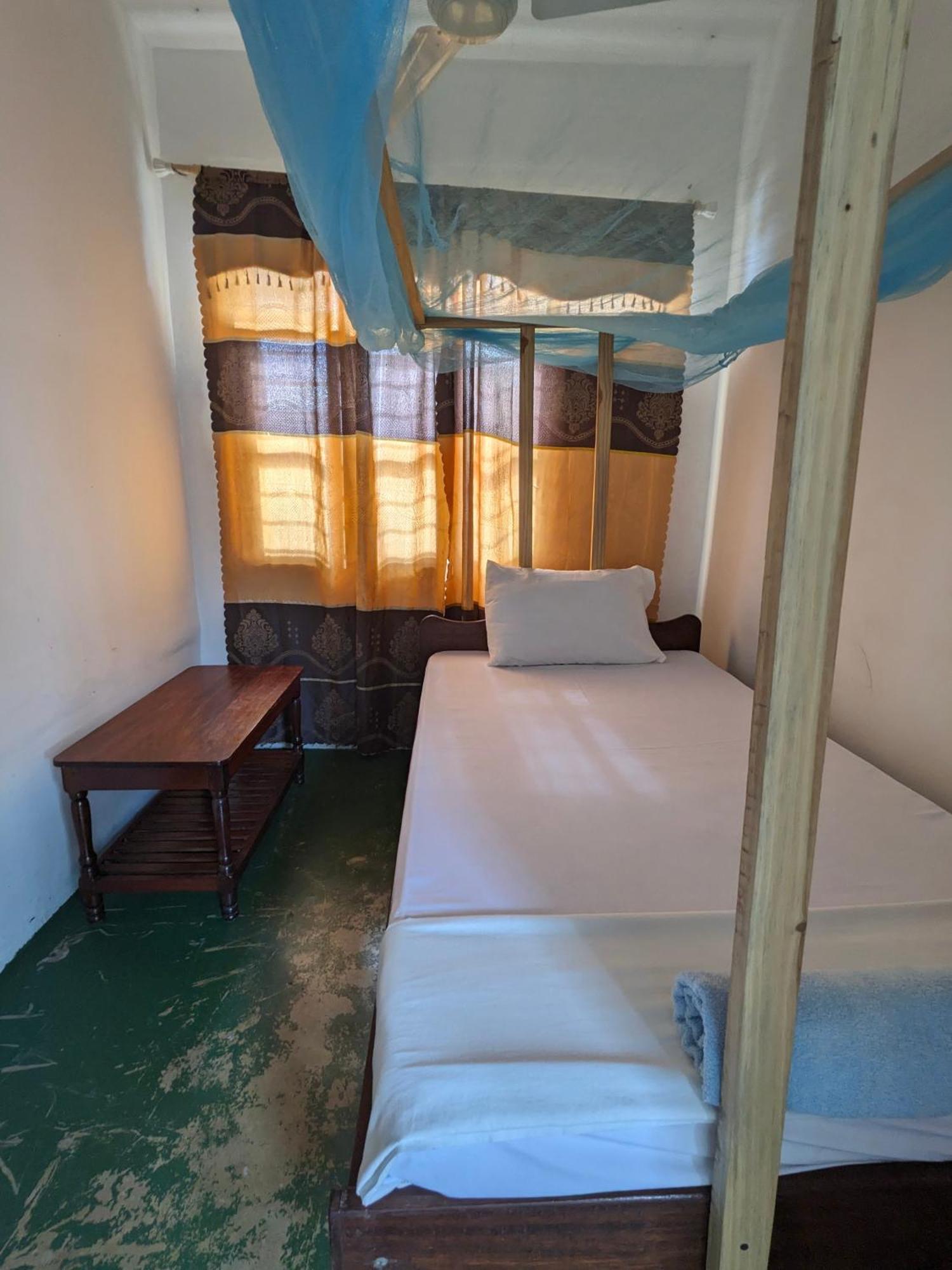 Flamingo Guest House Znz Zanzibar Екстериор снимка