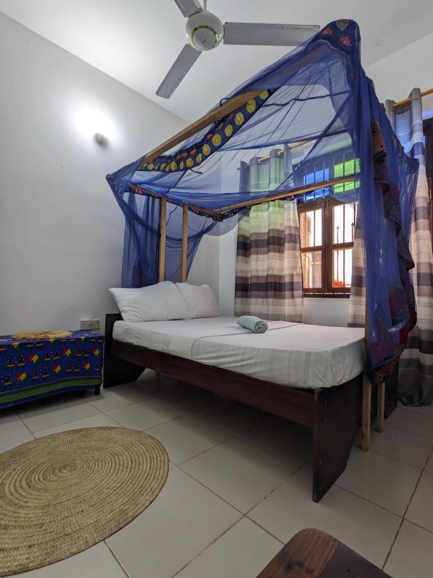 Flamingo Guest House Znz Zanzibar Екстериор снимка